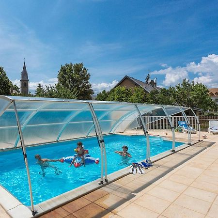 Hotel Restaurant Le Chamois Ancelle Bagian luar foto